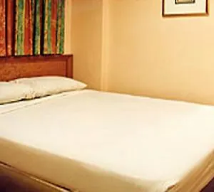 81 - Cherry Singapore